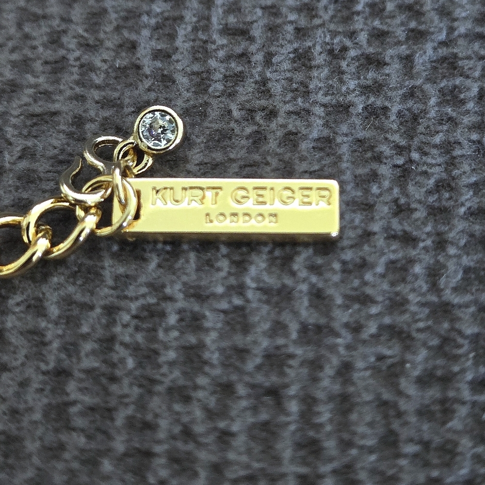 Kurt Geiger Gold Chain Bracelet with Pavé Animal Head Accent - Picture 9 of 16